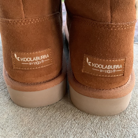 UGG boots size 7 Like New - Picture 6 of 9